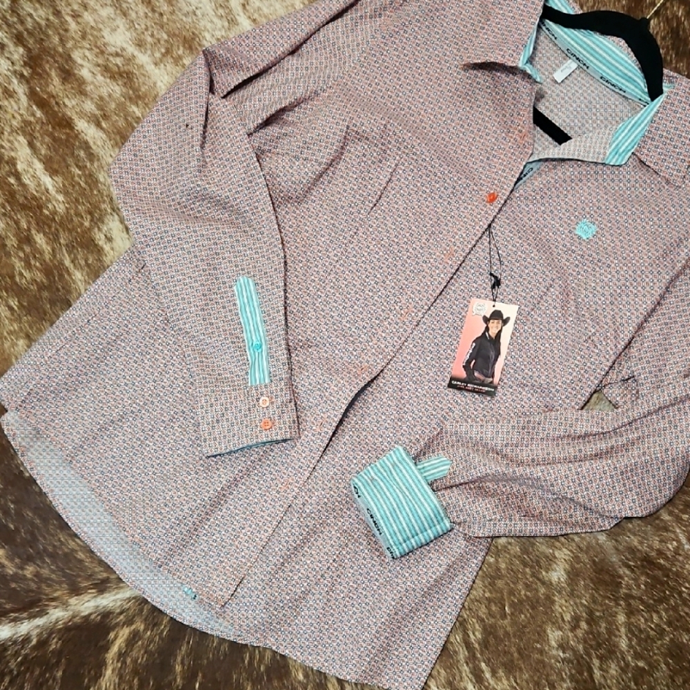 Cinch Button Down - Picture 1 of 3
